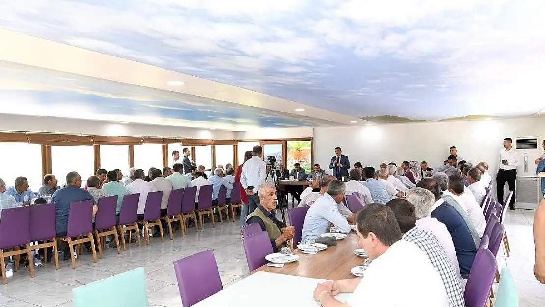 'Başkan Gürkan muhtarlarla bir araya geldi'