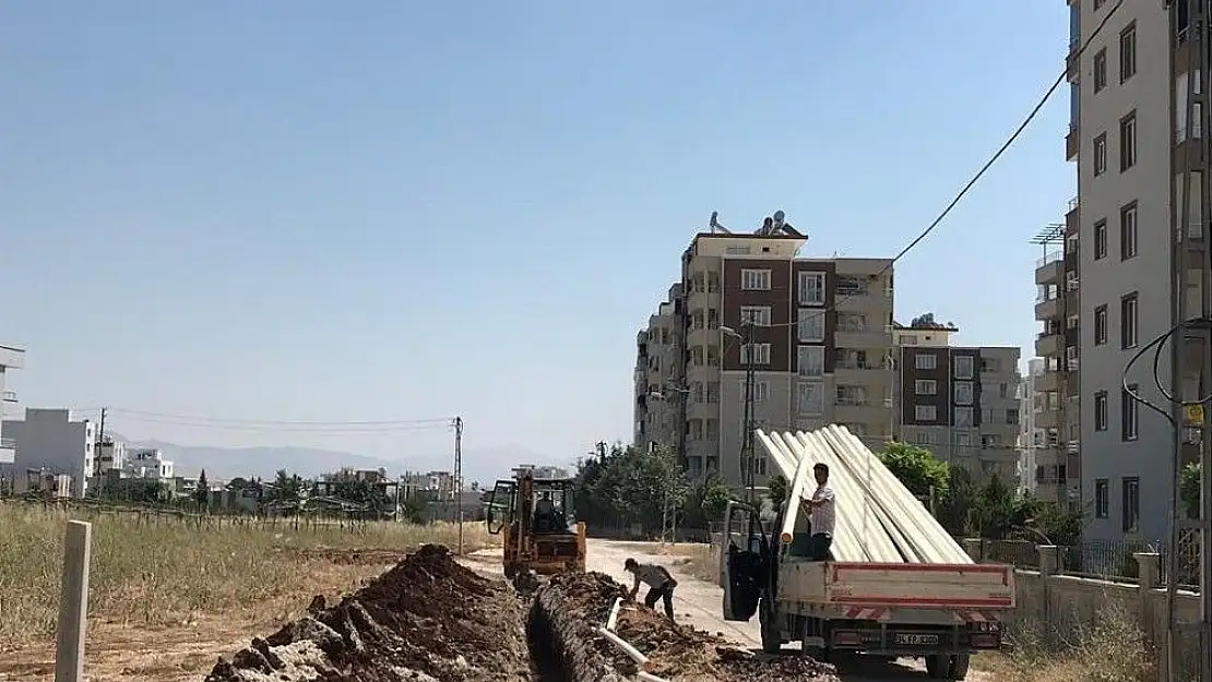 'Yunus Emre Mahallesinin Altyapısı Yenileniyor'