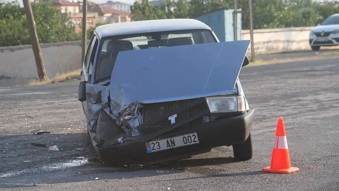 'Elazığ´da trafik kazası:3 yaralı'