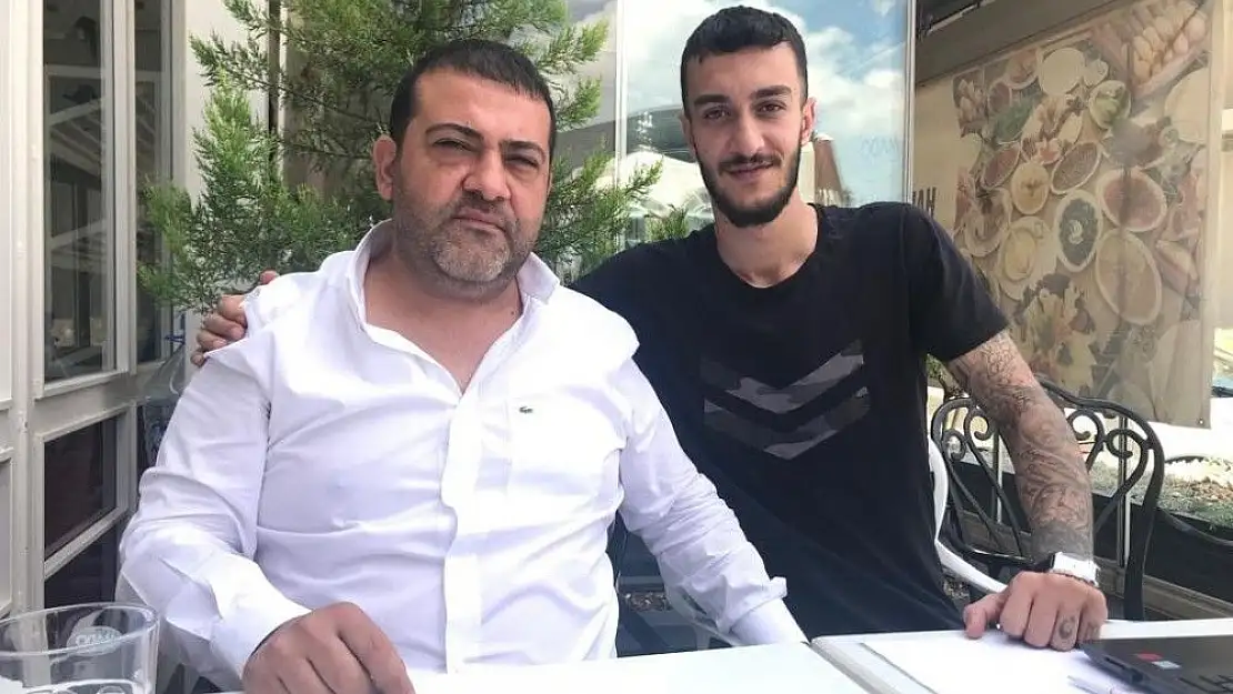 'Elazığspor,  Ömer Yıldız ile  anlaştı'