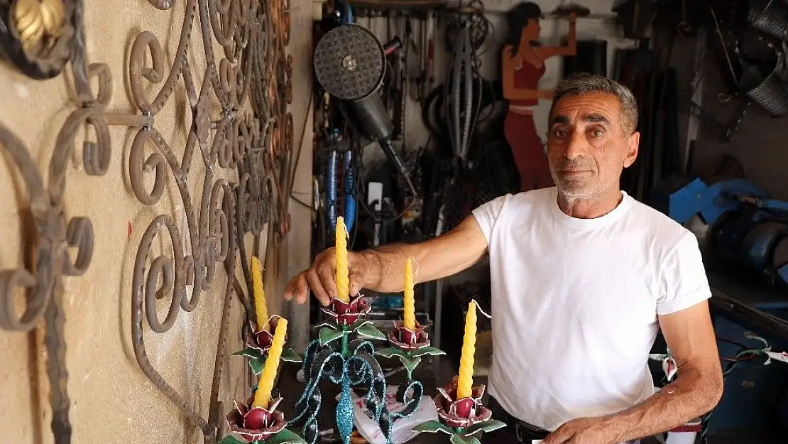 'Hurdaları sanata dönüştürüyor'