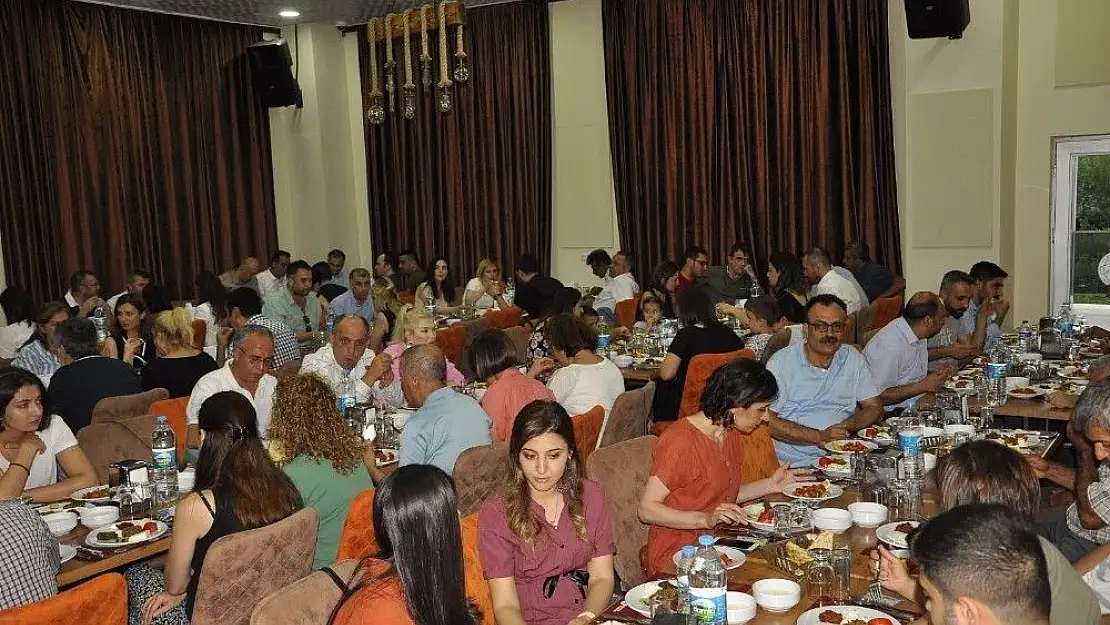 'Arguvanlı doktorlar memleketlerinde buluştu'