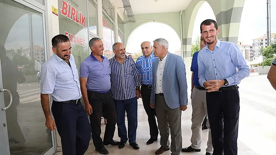 'Başkan Güder doğu garajı esnafları ile bir araya geldi'