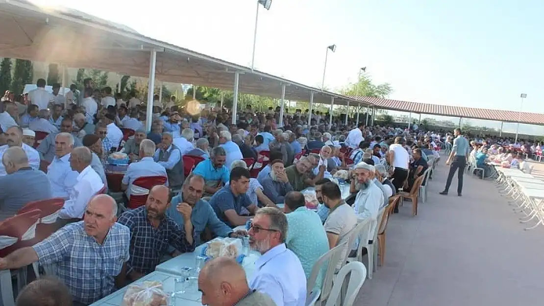 'Turanlı Ailesi Dengir Mir Mehmet Fırat için mevlit okuttu'