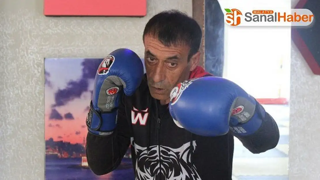 27 yıl spor yaptı, 52 yaşında milli takıma davet edildi