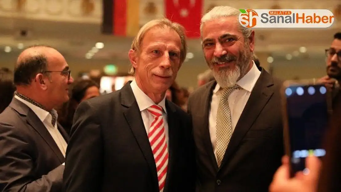 29 Ekim Cumhuriyet Bayramı'nı Türk ve Almanlar birlikte kutladı