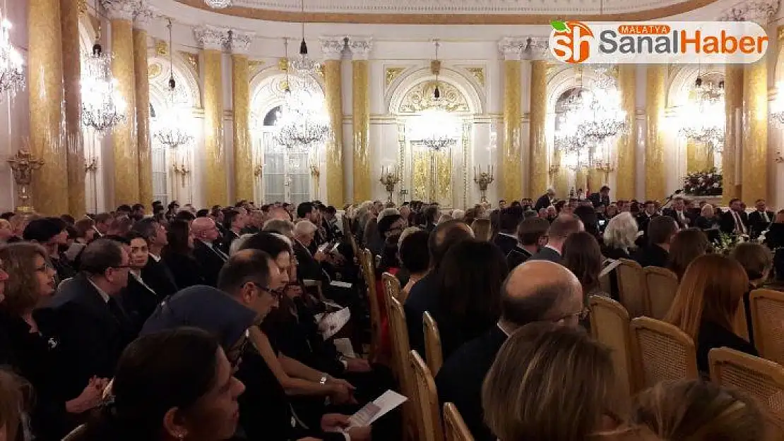 29 Ekim Cumhuriyet Bayramı Varşova'da piyano resitaliyle kutlandı