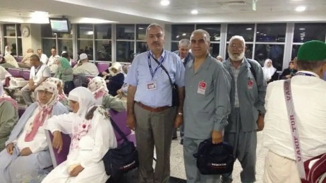 Malatya'dan İlk Hacı Kafilesi Uğurlandı