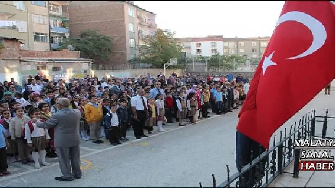 Elazığ´da ilk ders zili çaldı