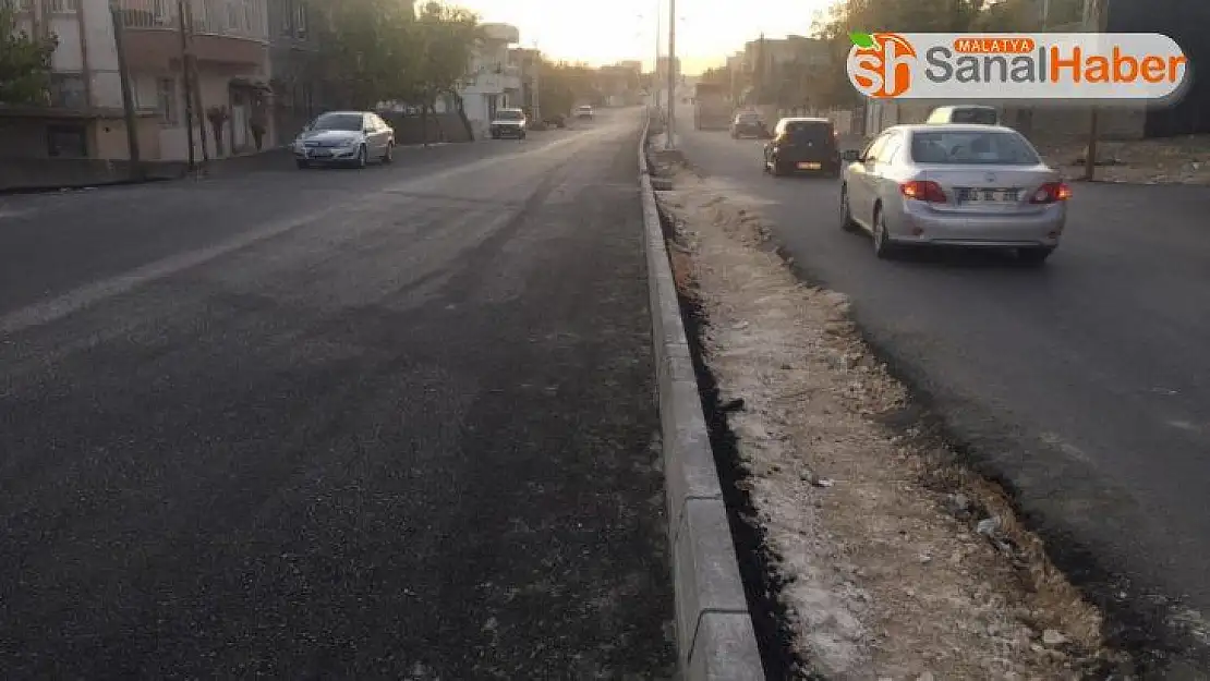 3. Çevreyolunda refüj düzenleme çalışması