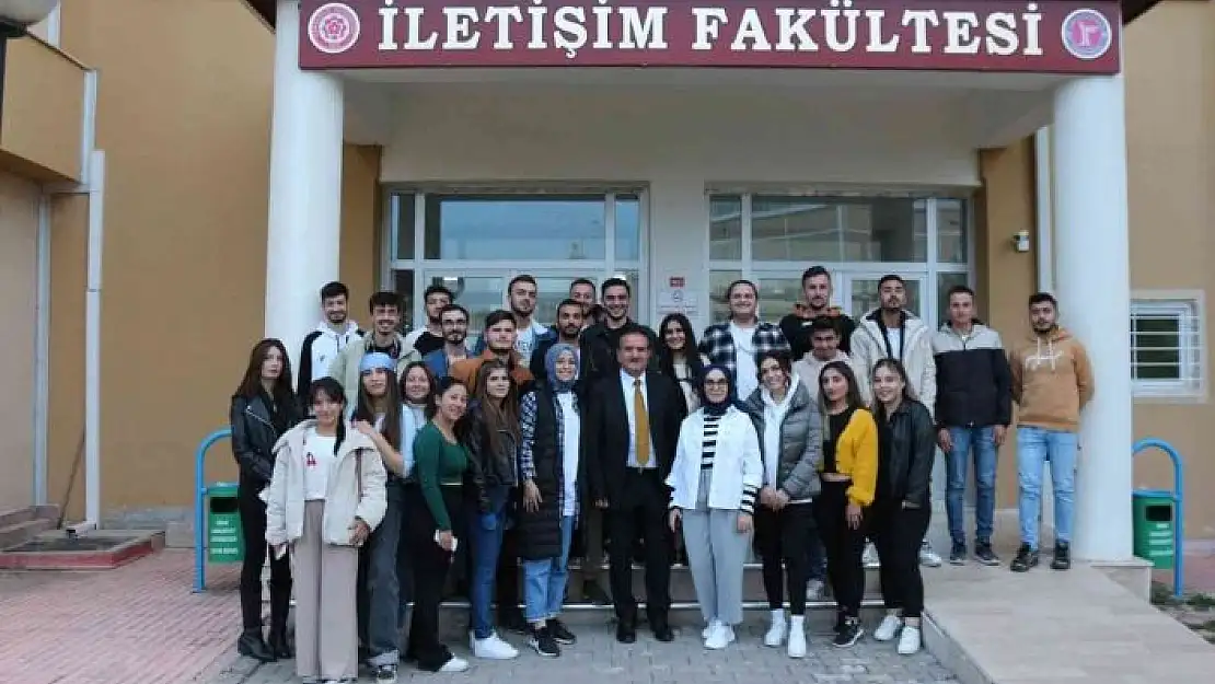 '43 yıllık gazetecilik deneyimini anlattı'