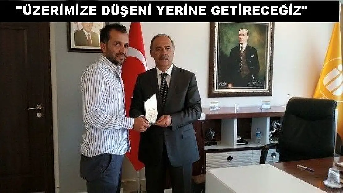 MAFSAD'DAN REKTÖR ÇELİK'E PLAKET