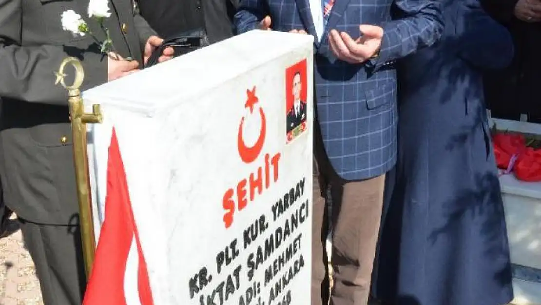 'Polat ''Şehitleri Anma'' Programına Katıldı'