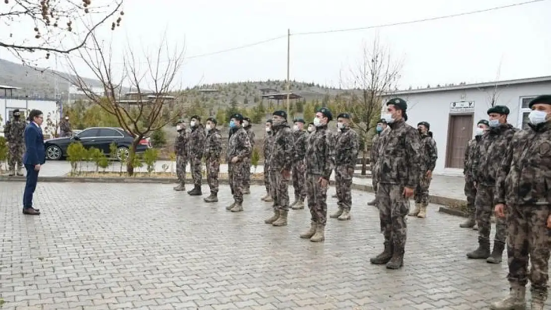 '63 PÖH görevlerini başarıyla tamamlayıp Malatya´ya döndü'