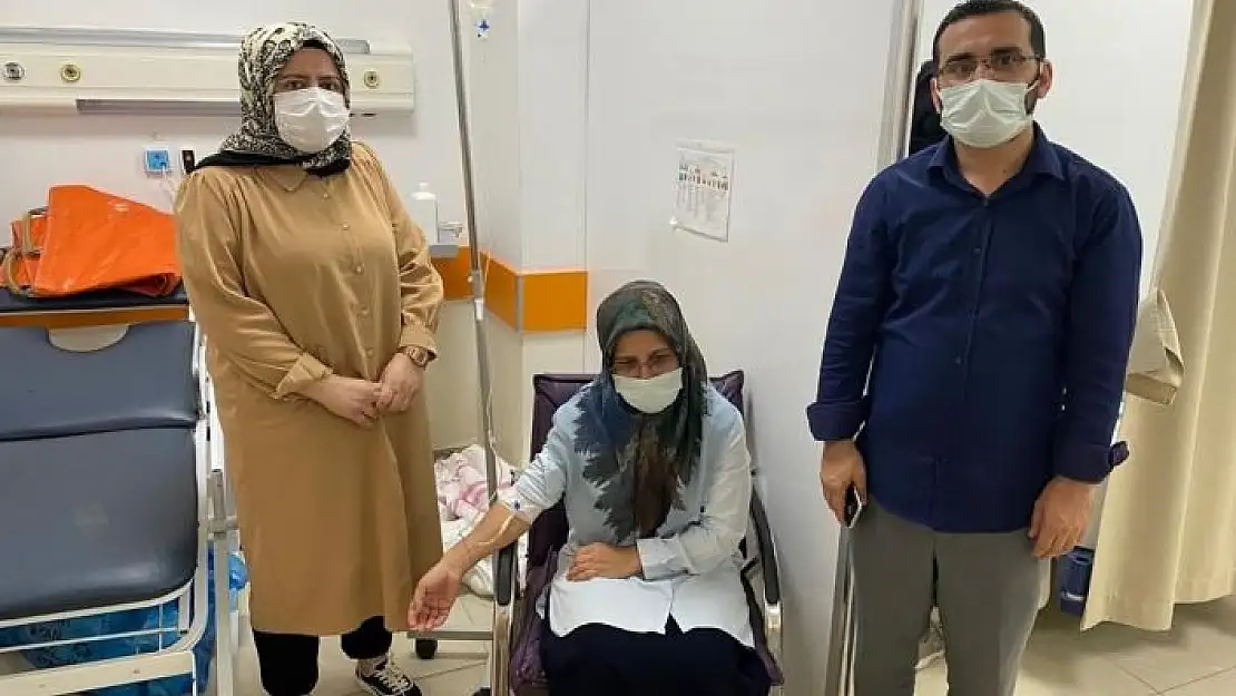 '75 tekstil işçisi yemekten zehirlendi'