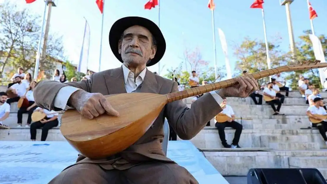 '81 ilden gelen genç sanatçılar Sivas´ta buluştu'