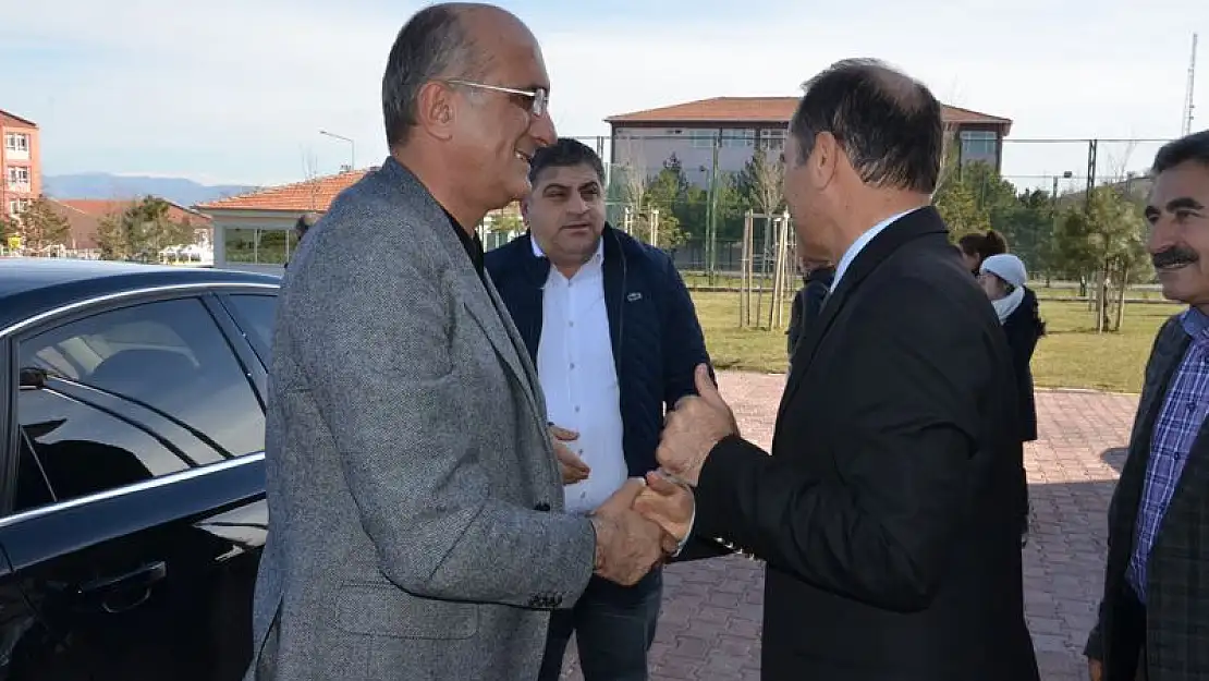 TEKİN BİNGÖL'DEN, BAŞKAN KIZILDAŞ'A ZİYARET