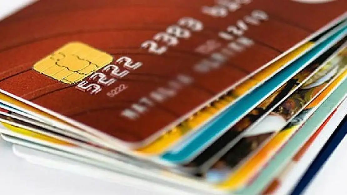 Kredi kartı sayısı ilk 6 ayda 800 bin arttı