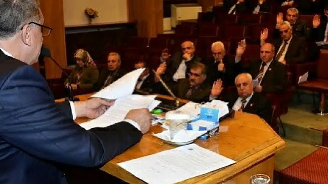 BAŞKAN GÜRKAN, ASKERLİK ŞUBESİ´Nİ BAKAN YILMAZ´DAN İSTEDİ 