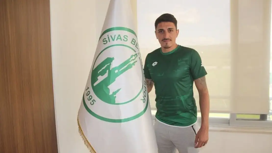 'Abdullah Topkara, Sivas Belediyespor´a transfer oldu'