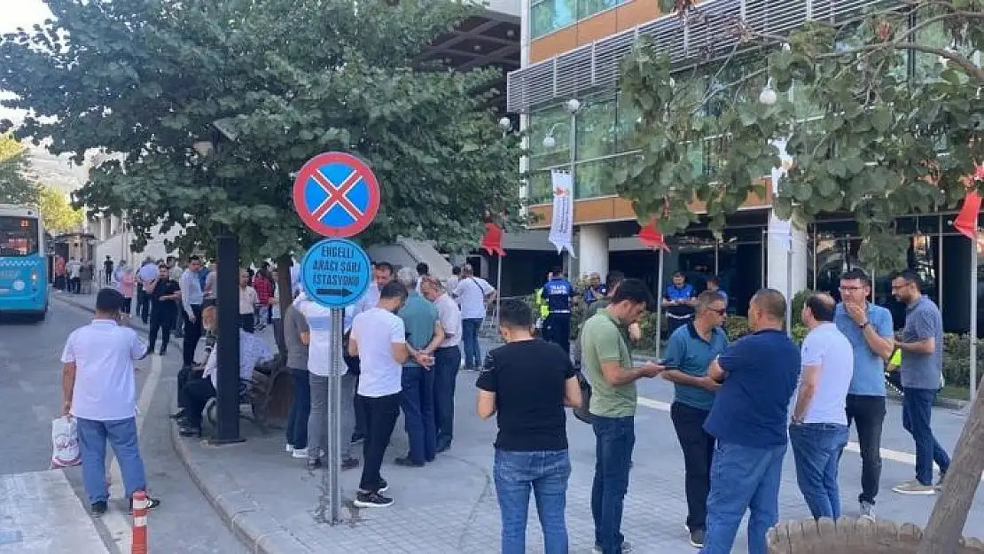 'Adana´daki deprem Kahramanmaraş´ta korkuya neden oldu'