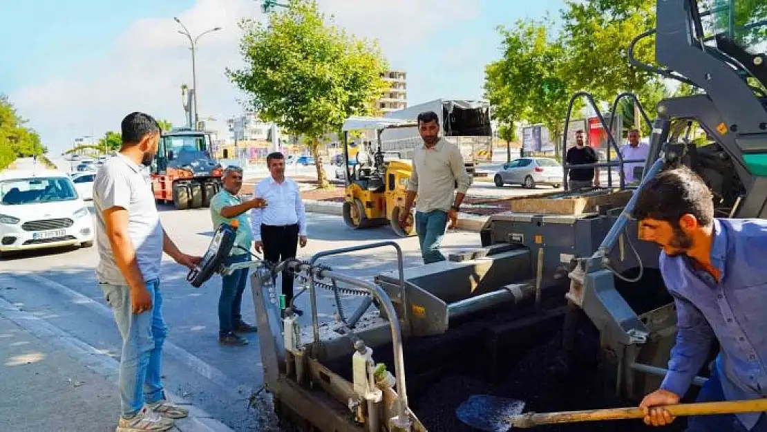 'Adıyaman Belediyesi üniversite öğrencileri için yol çalışmalarını hızlandırdı'