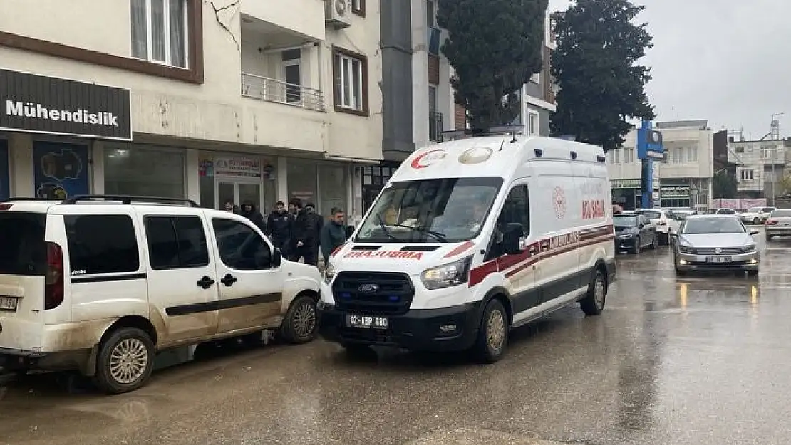 'Adıyamanda, alacak verecek kavgası: 1 yaralı'