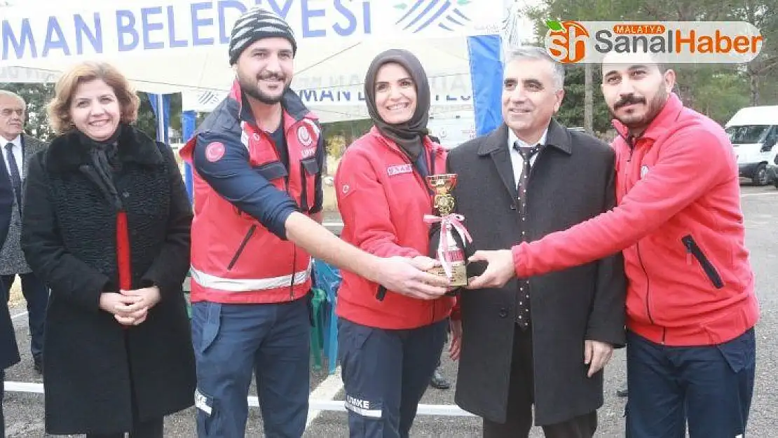 Adıyaman'da ambulans rallisi yapıldı