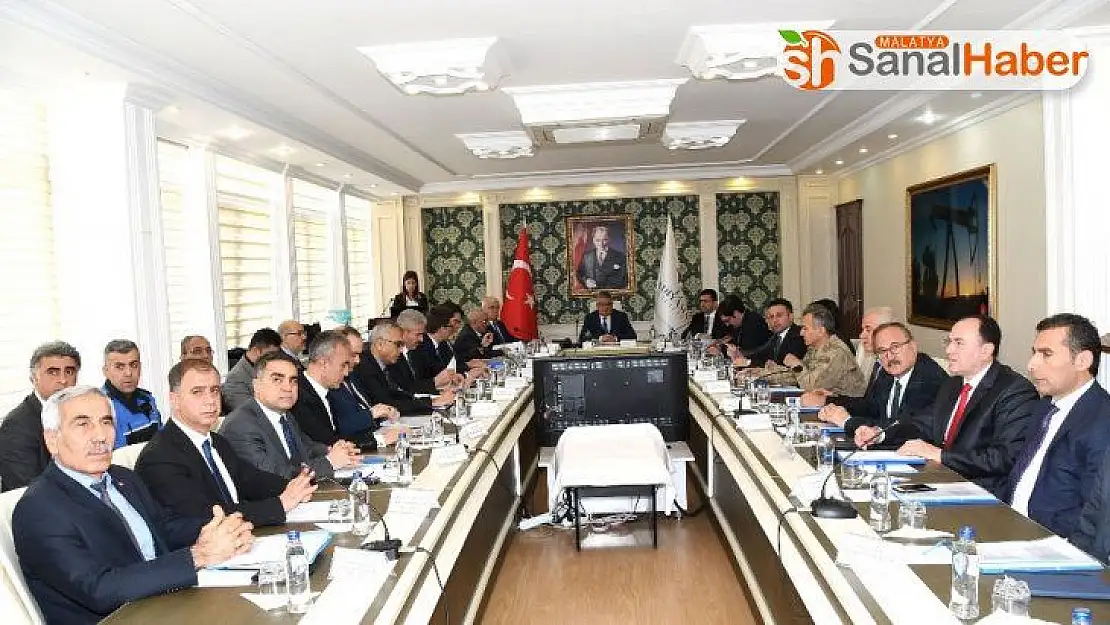 Adıyaman'da bağımlılıkla mücadele toplantısı yapıldı