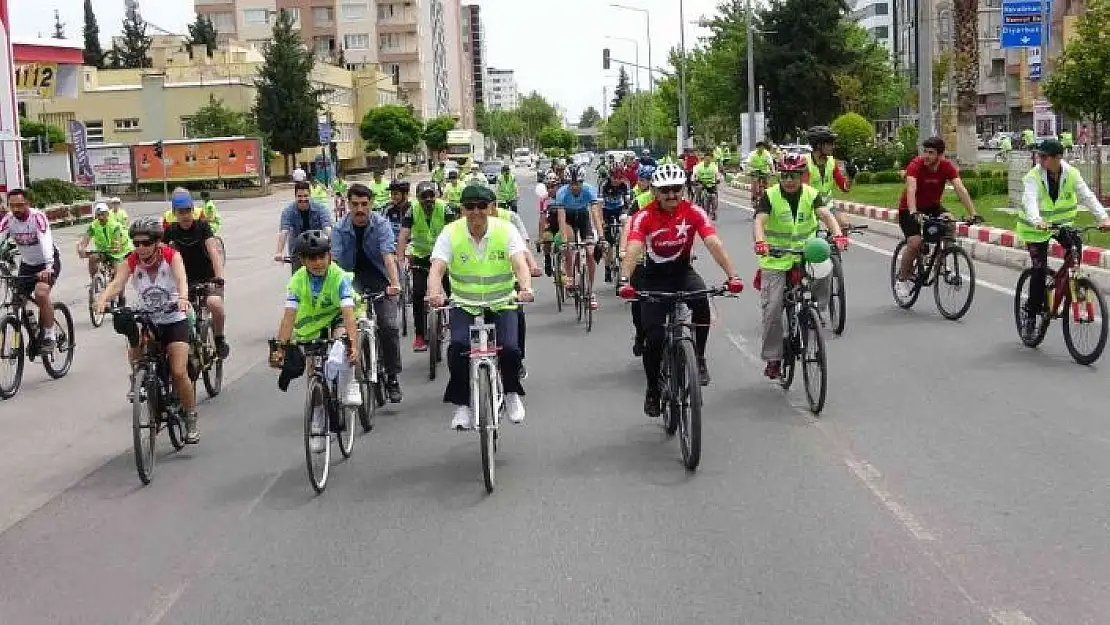 'Adıyaman´da bisiklet turu düzenlendi'