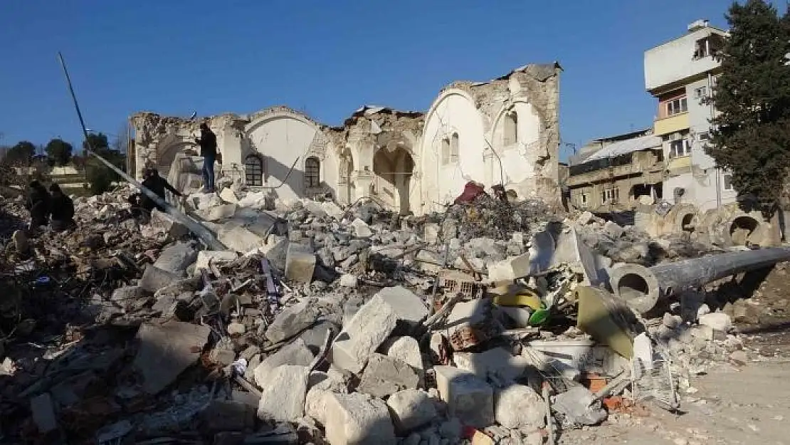 'Adıyaman´da Ulu Cami yerle bir oldu'