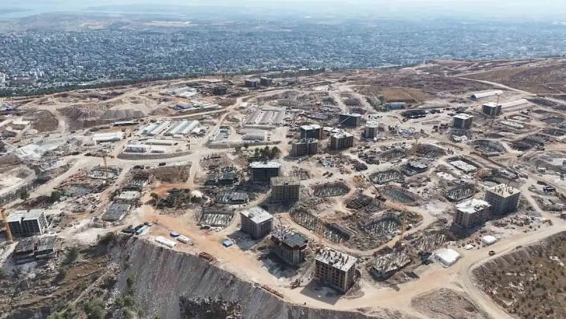 'Adıyaman´daki kalıcı konutların alt yapı ihaleleri yapıldı'