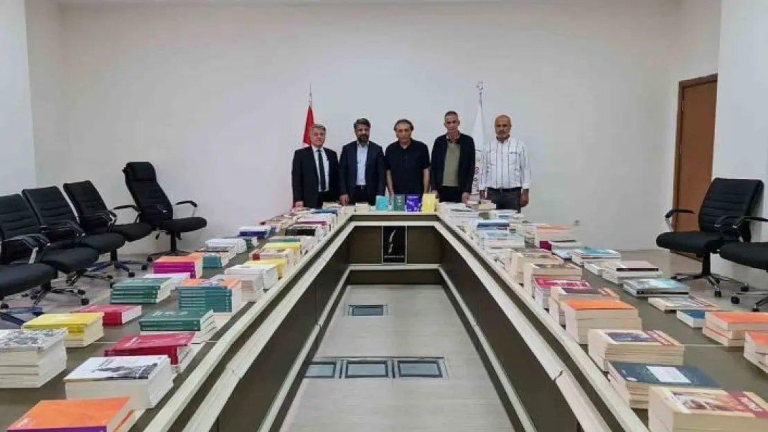 'Adıyaman Kültür ve Turizm Müdürlüğü´nden kitap kampanyasına destek'