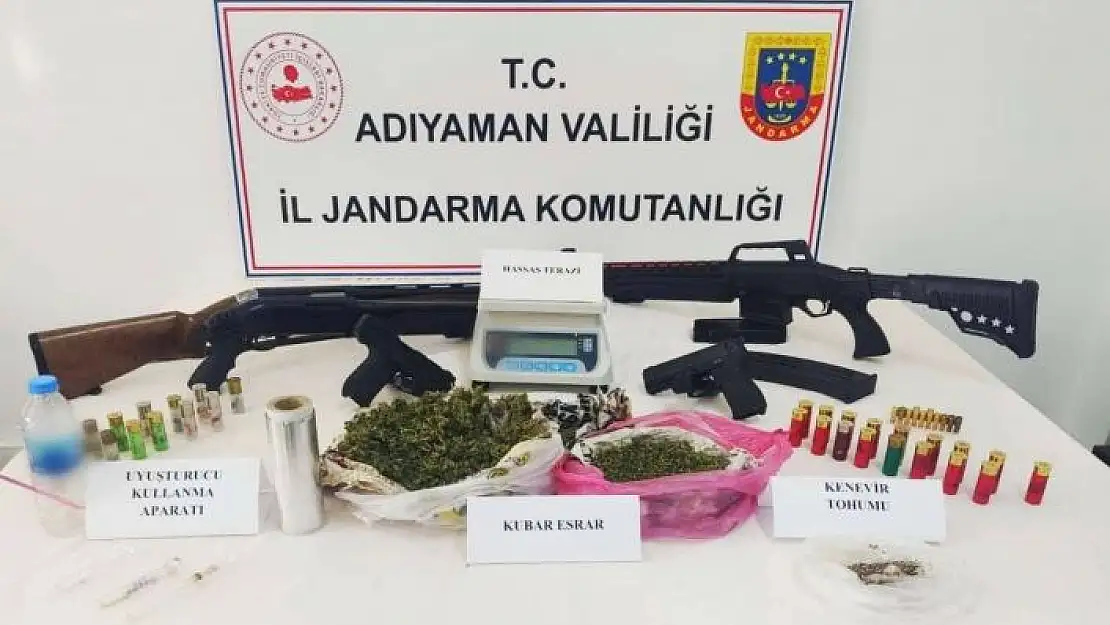 'Adıyamanda çok sayıda silah ve silah parçası ele geçirildi'