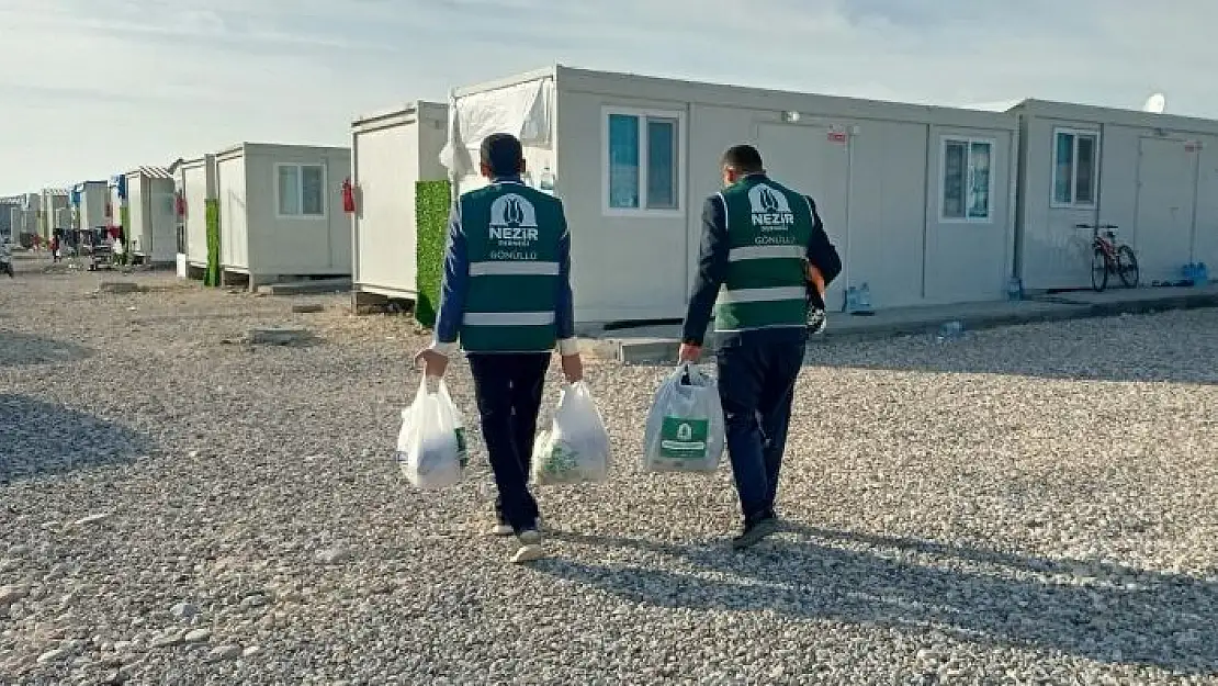 'Adıyamanda depremzedelere 2 bin 200 gıda paketi dağıtıldı'