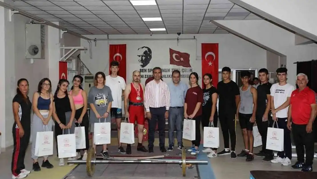 'Adıyamanlı sporcu Türkiye 2.´si oldu'