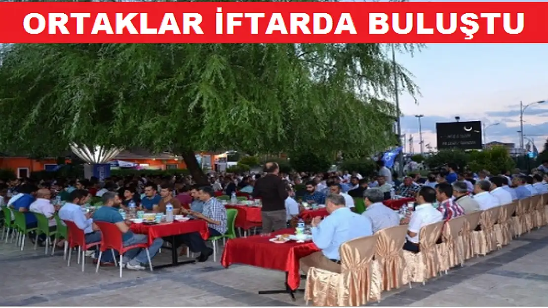 ESENLİK İŞ ORTAKLARI İLE İFTARDA 