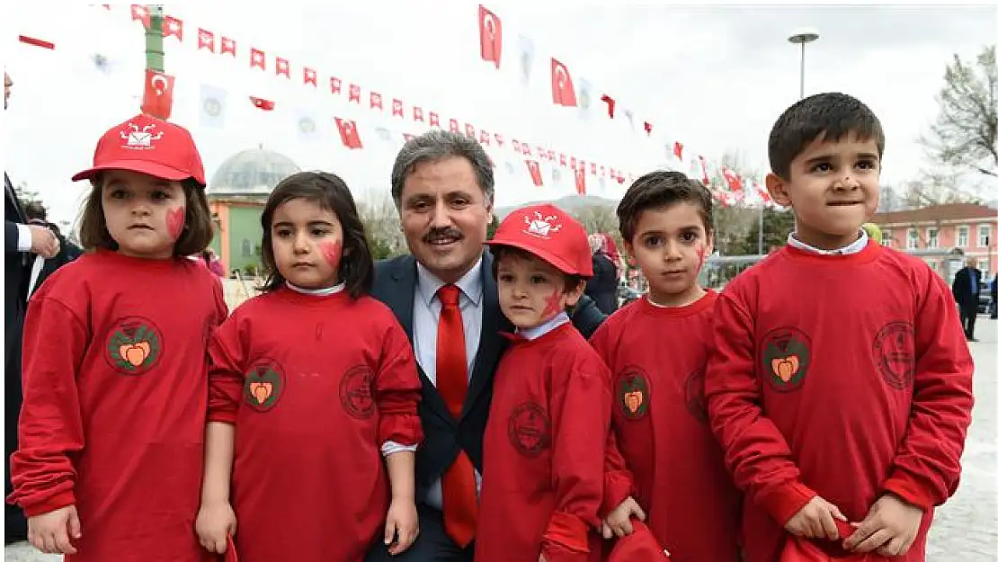 BAŞKAN ÇAKIR´DAN 23 NİSAN MESAJI