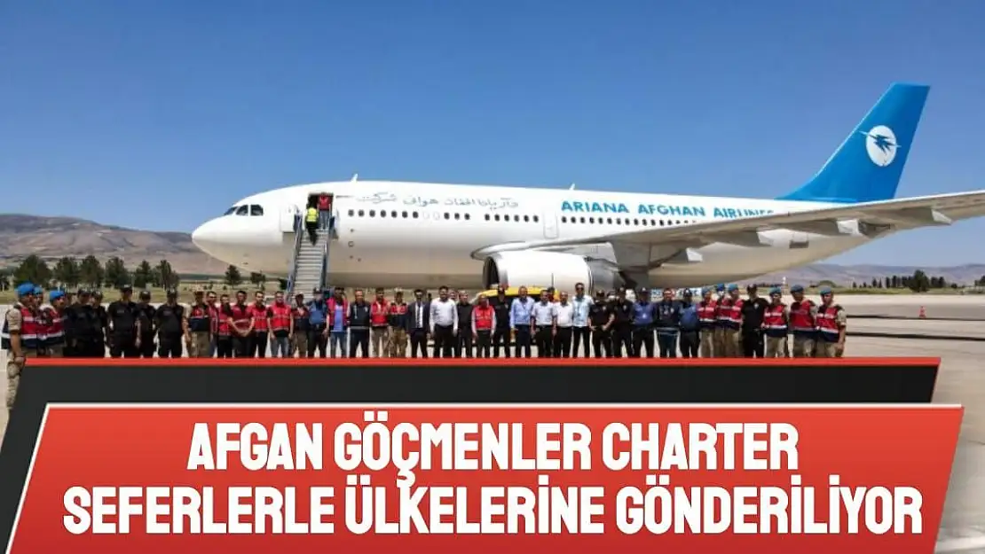 Afgan göçmenler charter seferlerle ülkelerine gönderiliyor