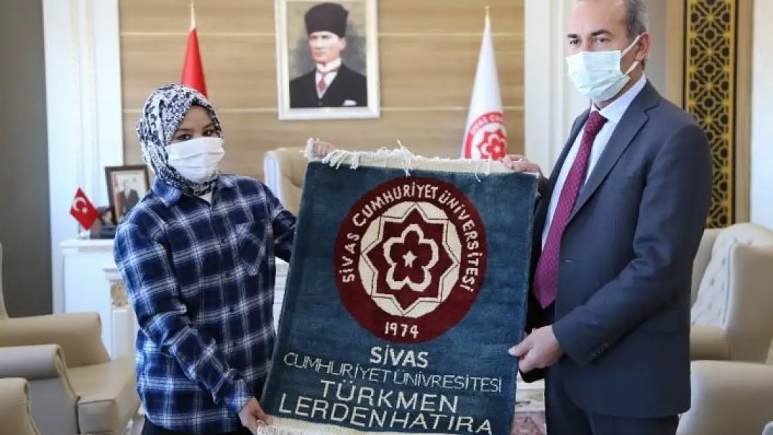 'Afgan öğrenciden rektöre vefa'