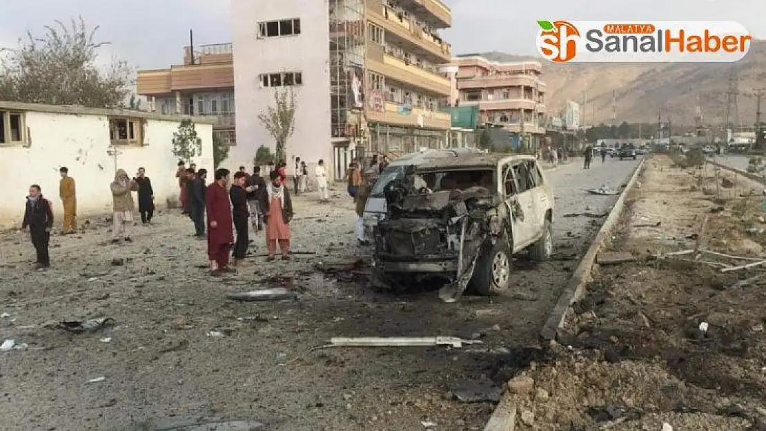 Afganistan'da bomba yüklü araçla saldırı: 7 ölü