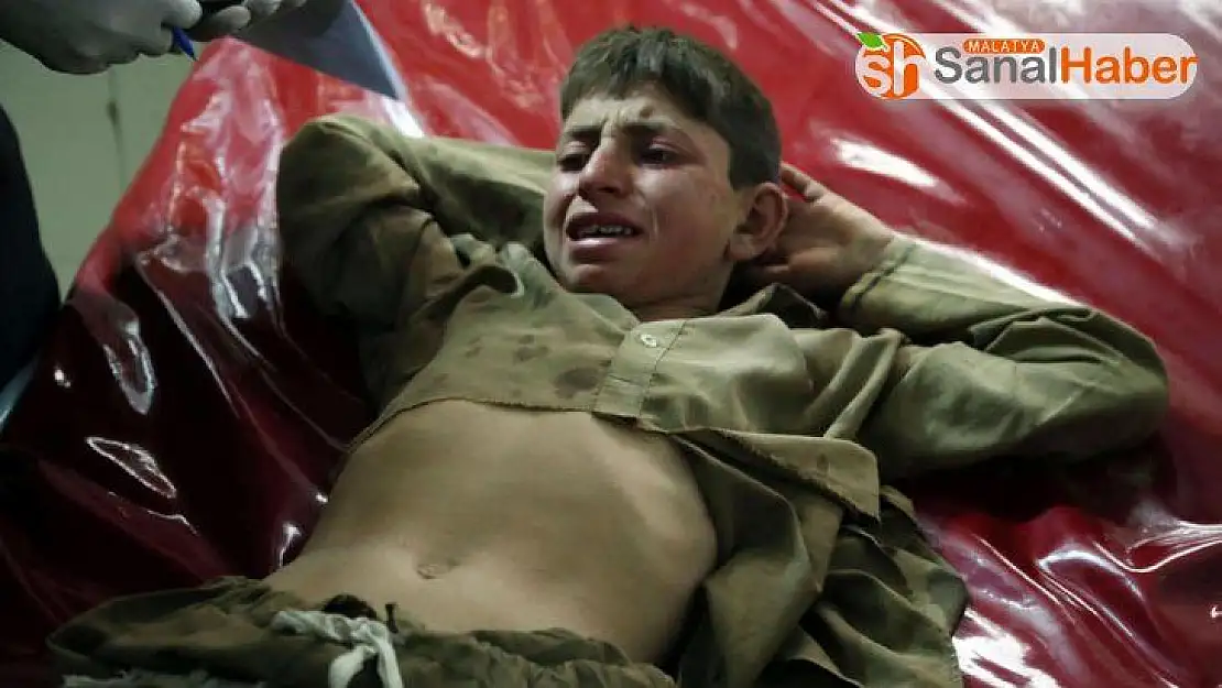 Afganistan'da cuma namazı sırasında patlama