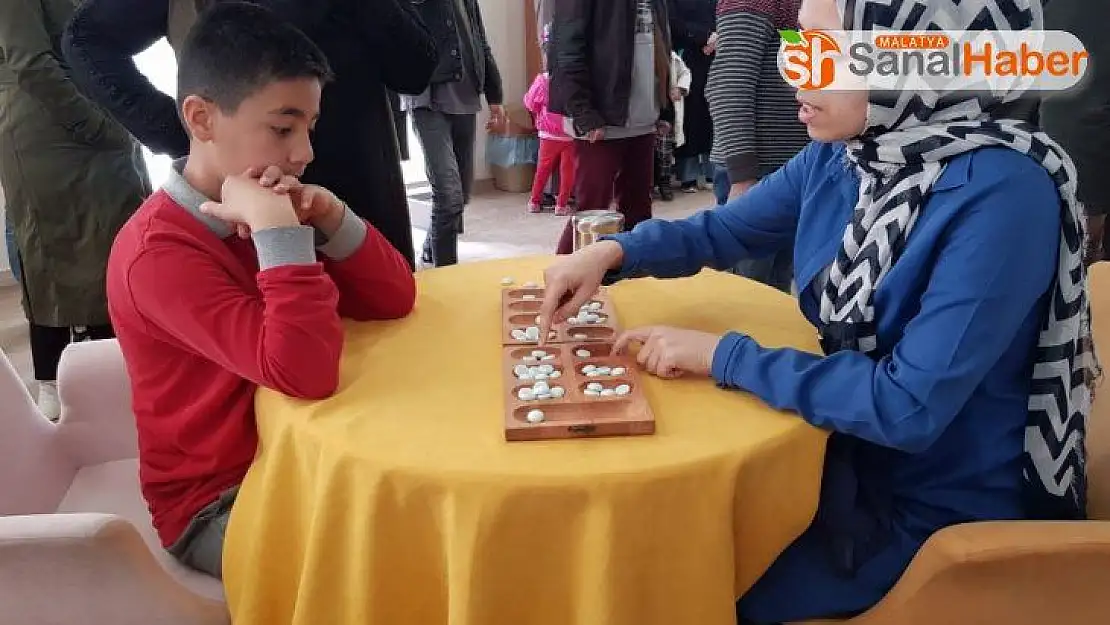 Afşin'de 'Bilgi Evi' açıldı
