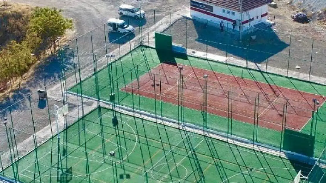 'Ağın´da spor tesisleri yenilendi'