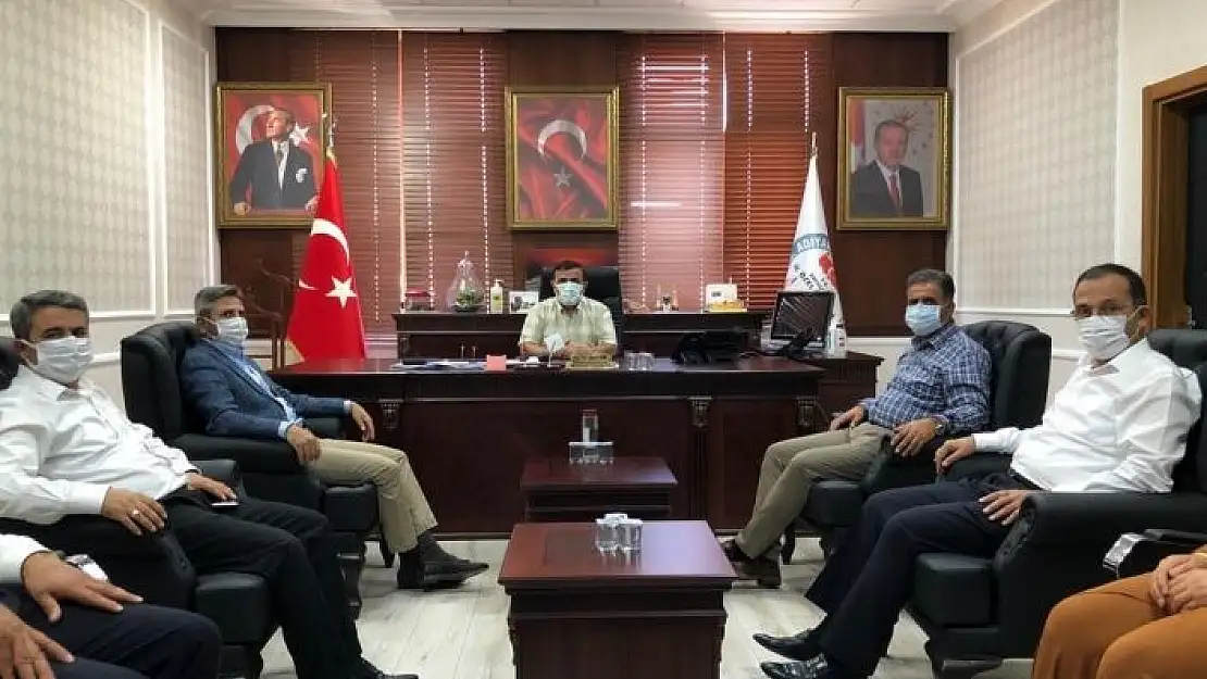 'AK Parti heyetinden kamu kurumları ile fabrikalara ziyaret'