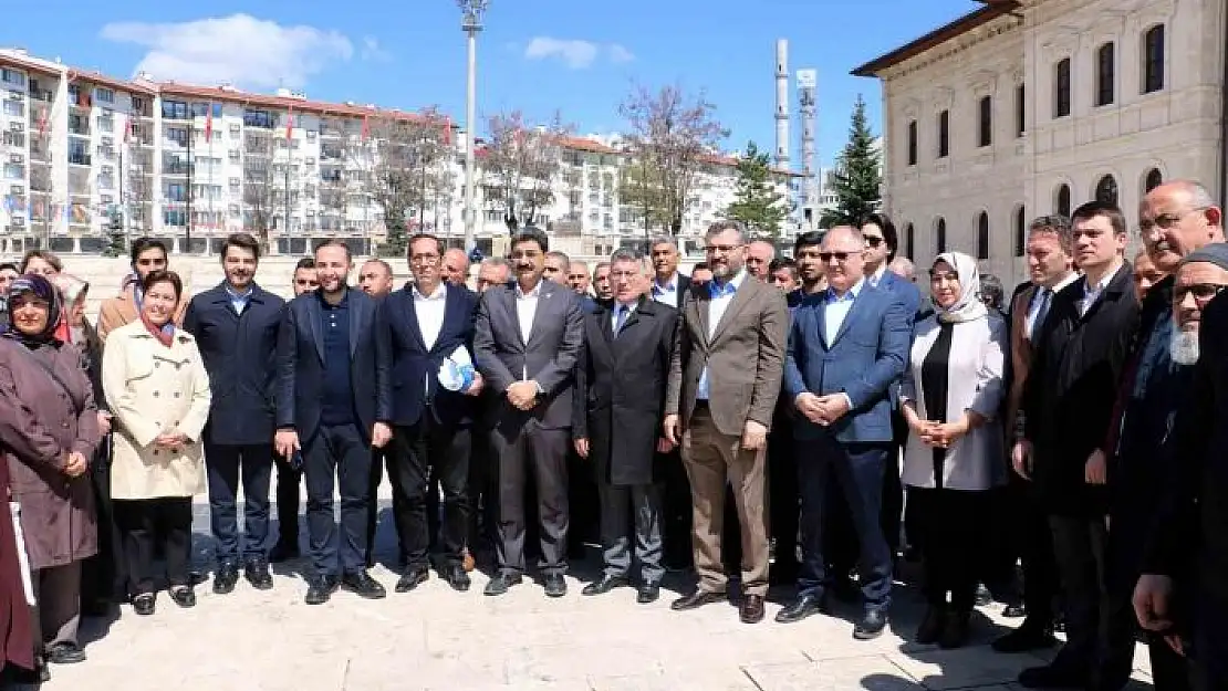 'Ak Parti İl Başkanı Tanrıverdi: ''Asgari ücreti son 50 yılın en yüksek rakamı olarak ifade edilecek şekilde artırdık'''