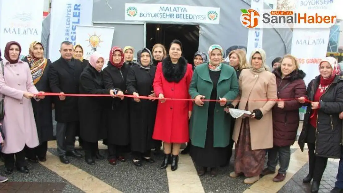 AK Parti Kadın Kolları'ndan Türk Malı Haftası etkinliği
