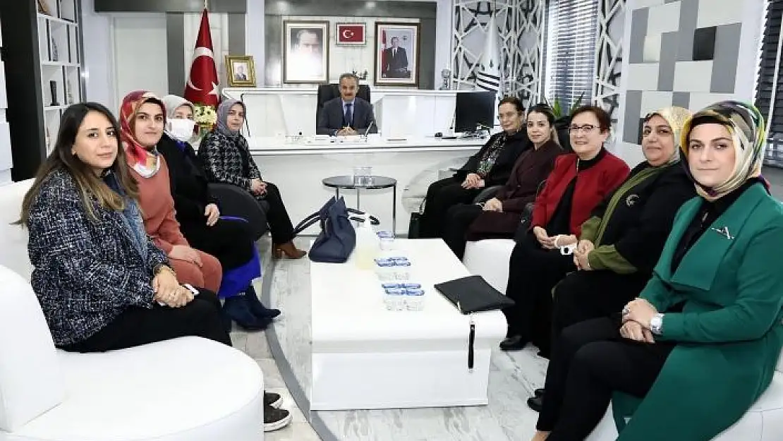'AK Partili kadınlar, Başkan Kılınç ile bir araya geldi'
