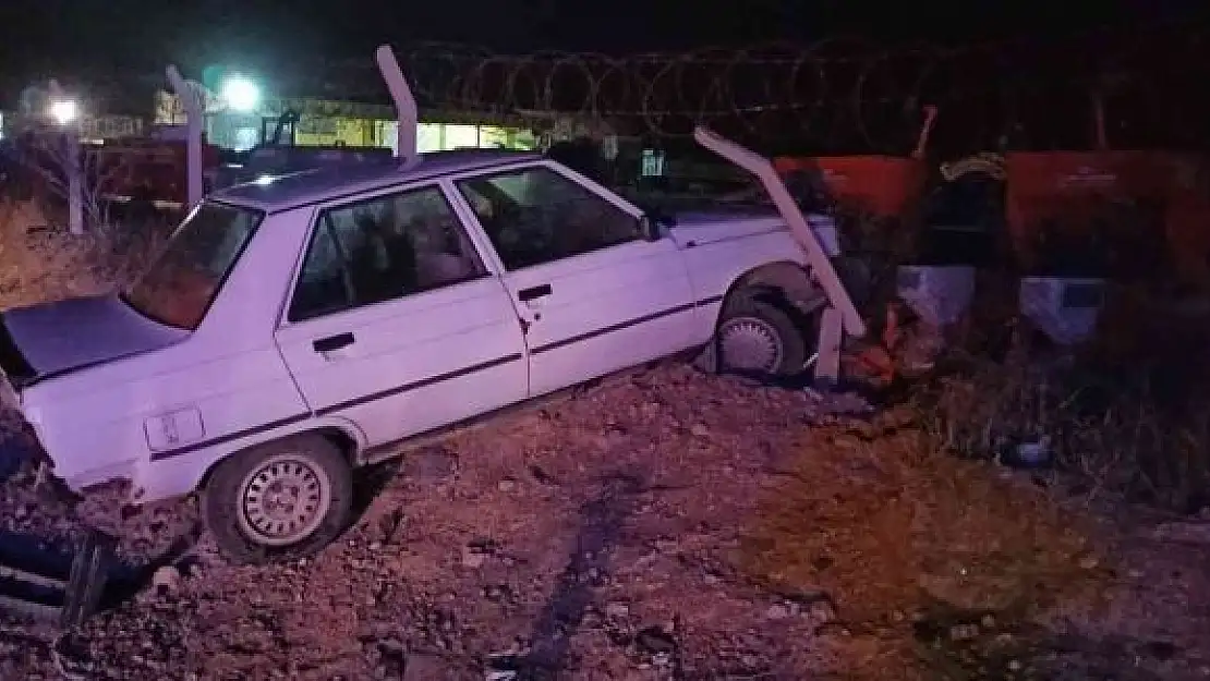 'Akaryakıt istasyonundan çıkan otomobile arkadan çarptı: 1 yaralı'