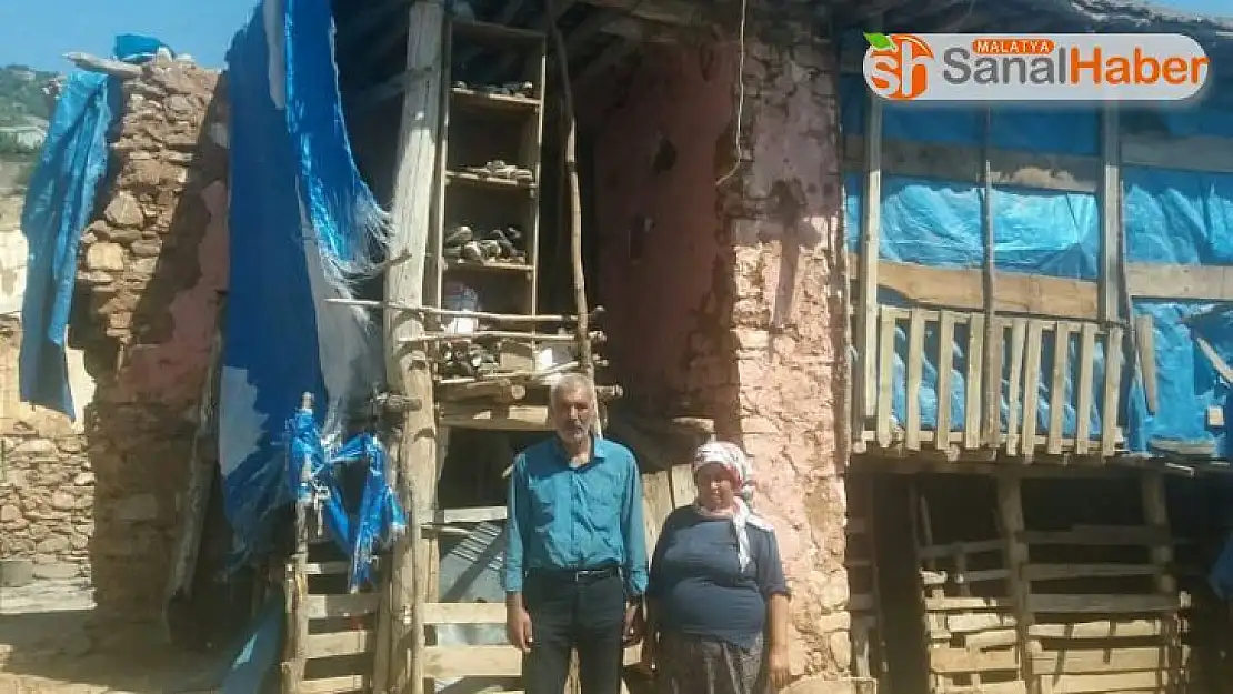Aksu ailesi harabeye dönen evlerinin yapılmasını istiyor